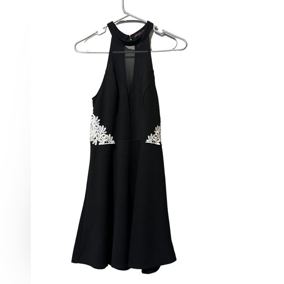 Material Girl Dresses & Skirts - Material girl black formal cocktail dress with white floral lace sides halter M
